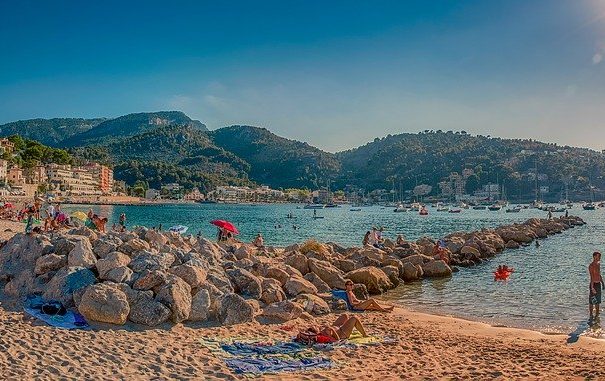 port-de-soller-1841316_960_720[1]